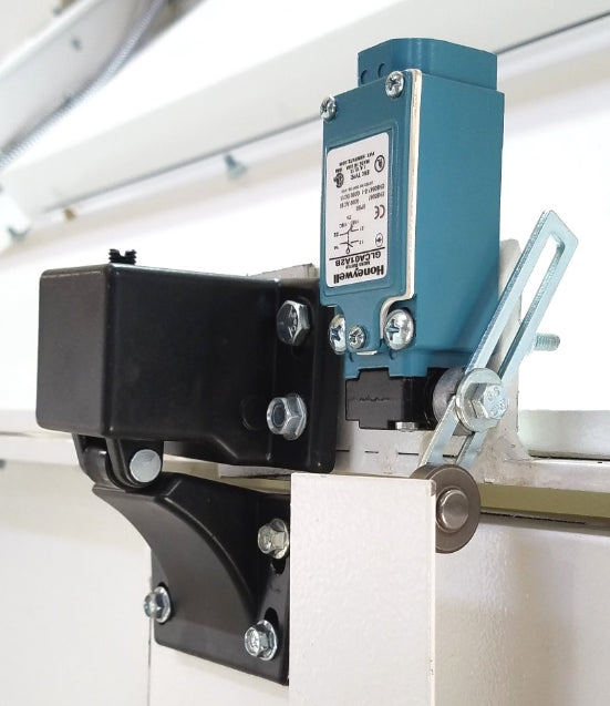 iDeal Semi Down Paint Booth - PSB-SEMIDD26B-AK