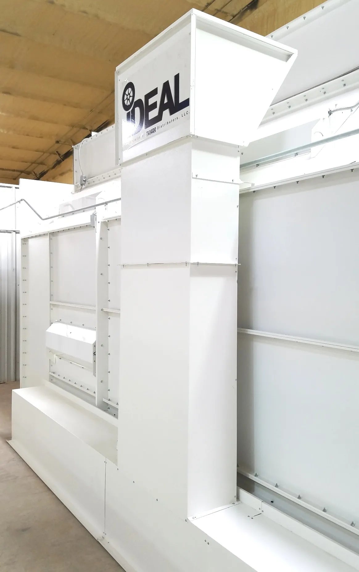 iDeal Side Down Paint Booth - PSB-SDD26B-AK